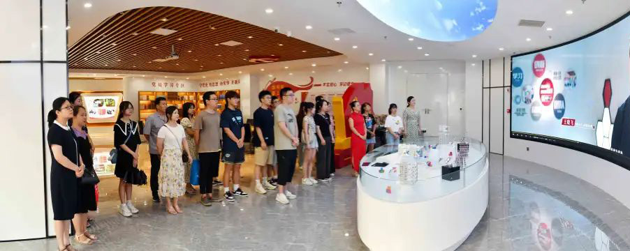 1695108596561022kq00.jpg 640 拷贝.jpg